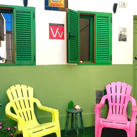 Casa Tucho Paraiso Sea Sound Surf-trail-photo *